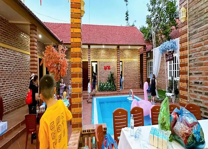 Chuỗi 8 Ngủ Bể Bơi Riêng - Gần Biển Tại Tuần Châu