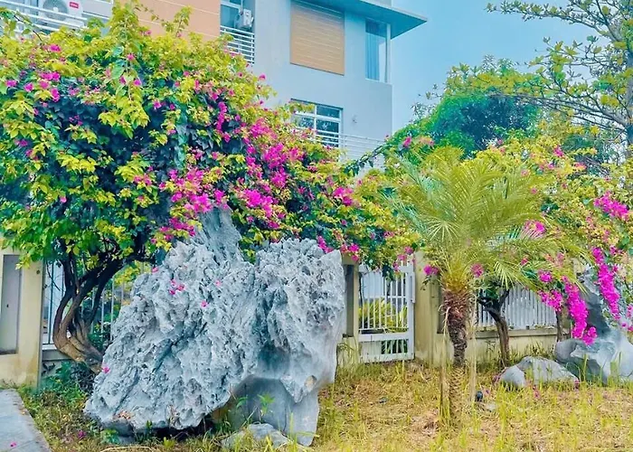 Chuỗi 8 Ngủ Bể Bơi Riêng - Gần Biển Tại Tuần Châu * Hạ Long